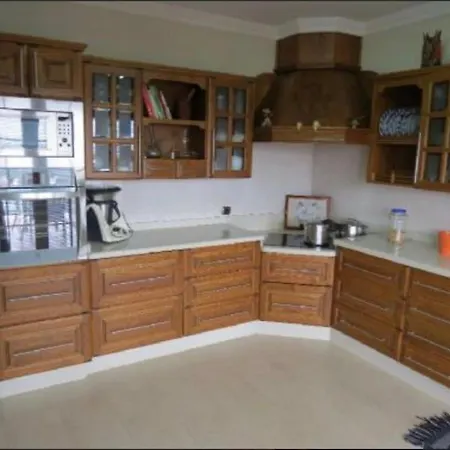 Stunning 5 Star Villa- 5 Mins Village Marina