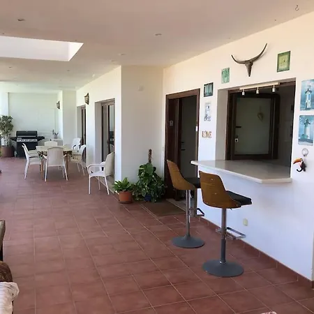 Stunning 5 Star Villa- 5 Mins Village Marina Villa